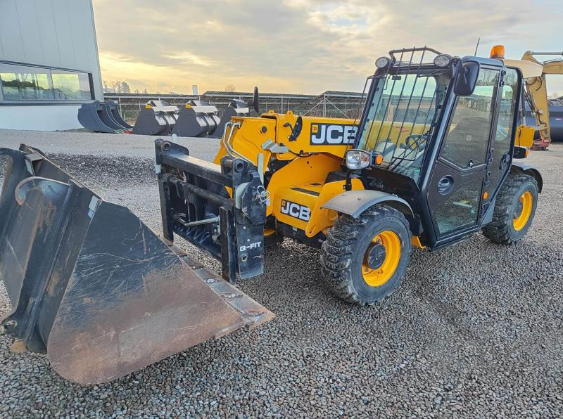 Jcb 525-60 - Chargeuse sur pneus: photos 2 Jcb 525-60 - Chargeuse sur pneus: photos 2