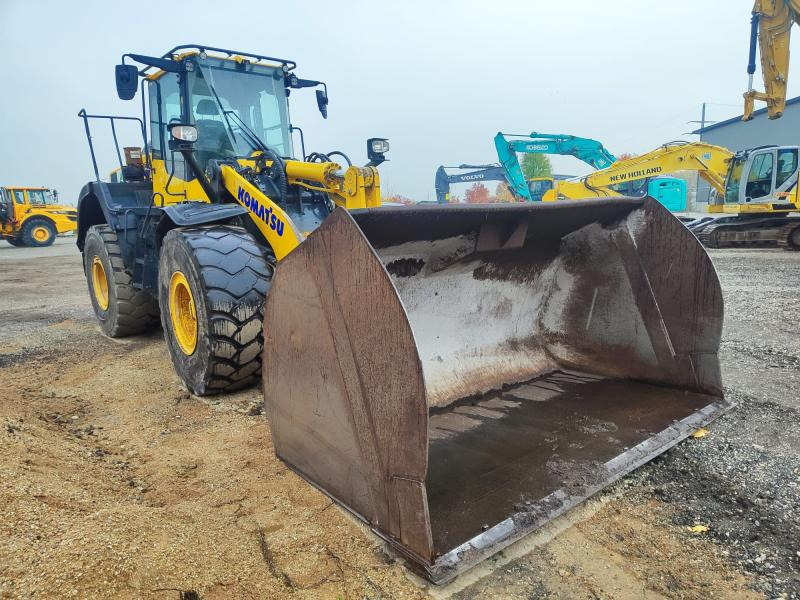 Komatsu WA380-8E0 - Chargeuse sur pneus: photos 3 Komatsu WA380-8E0 - Chargeuse sur pneus: photos 3