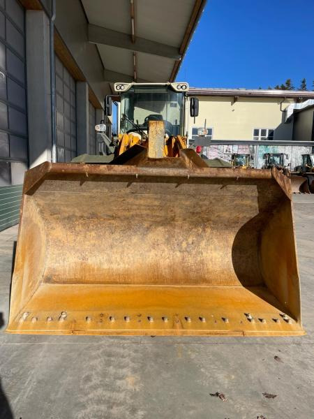 Liebherr L566 X-Power - Chargeuse sur pneus: photos 3 Liebherr L566 X-Power - Chargeuse sur pneus: photos 3
