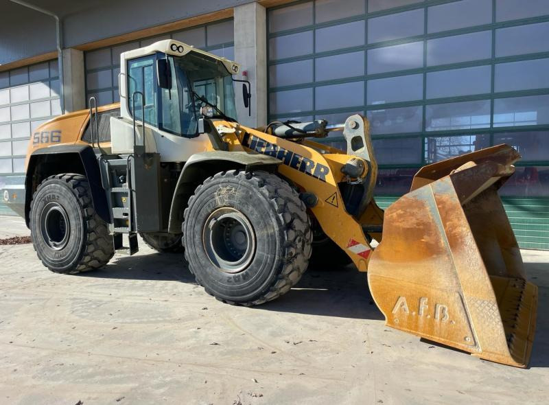 Liebherr L566 X-Power - Chargeuse sur pneus: photos 4 Liebherr L566 X-Power - Chargeuse sur pneus: photos 4