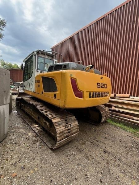 Liebherr R920 - Pelle sur chenille: photos 1 Liebherr R920 - Pelle sur chenille: photos 1