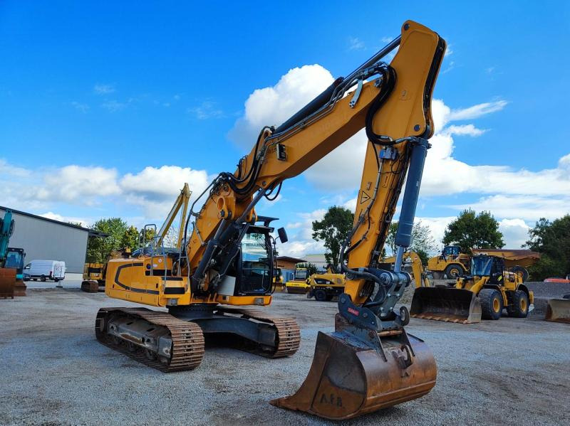 Liebherr R926 Classic - Pelle sur chenille: photos 3 Liebherr R926 Classic - Pelle sur chenille: photos 3