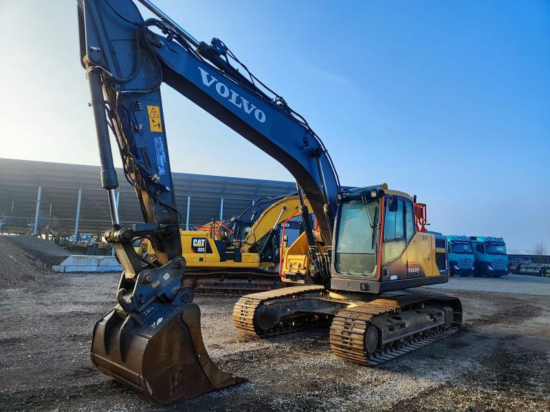 Volvo EC220EL - Pelle sur chenille: photos 2 Volvo EC220EL - Pelle sur chenille: photos 2