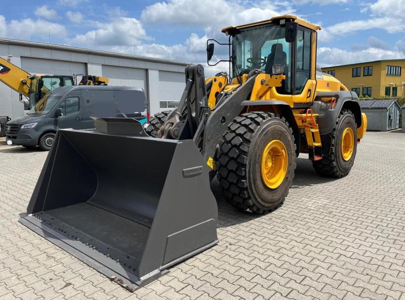 Volvo L110H - Chargeuse sur pneus: photos 3 Volvo L110H - Chargeuse sur pneus: photos 3