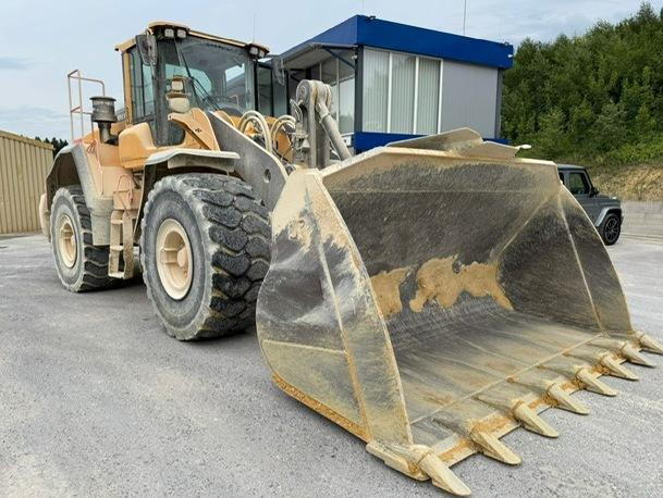Volvo L180H - Chargeuse sur pneus: photos 2 Volvo L180H - Chargeuse sur pneus: photos 2