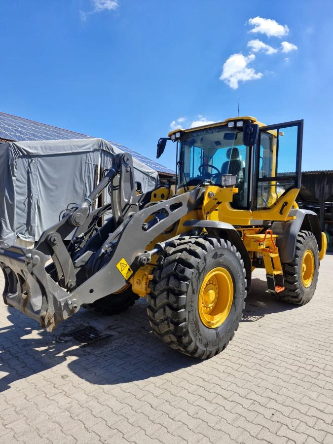 Volvo L90H - Chargeuse sur pneus: photos 1 Volvo L90H - Chargeuse sur pneus: photos 1