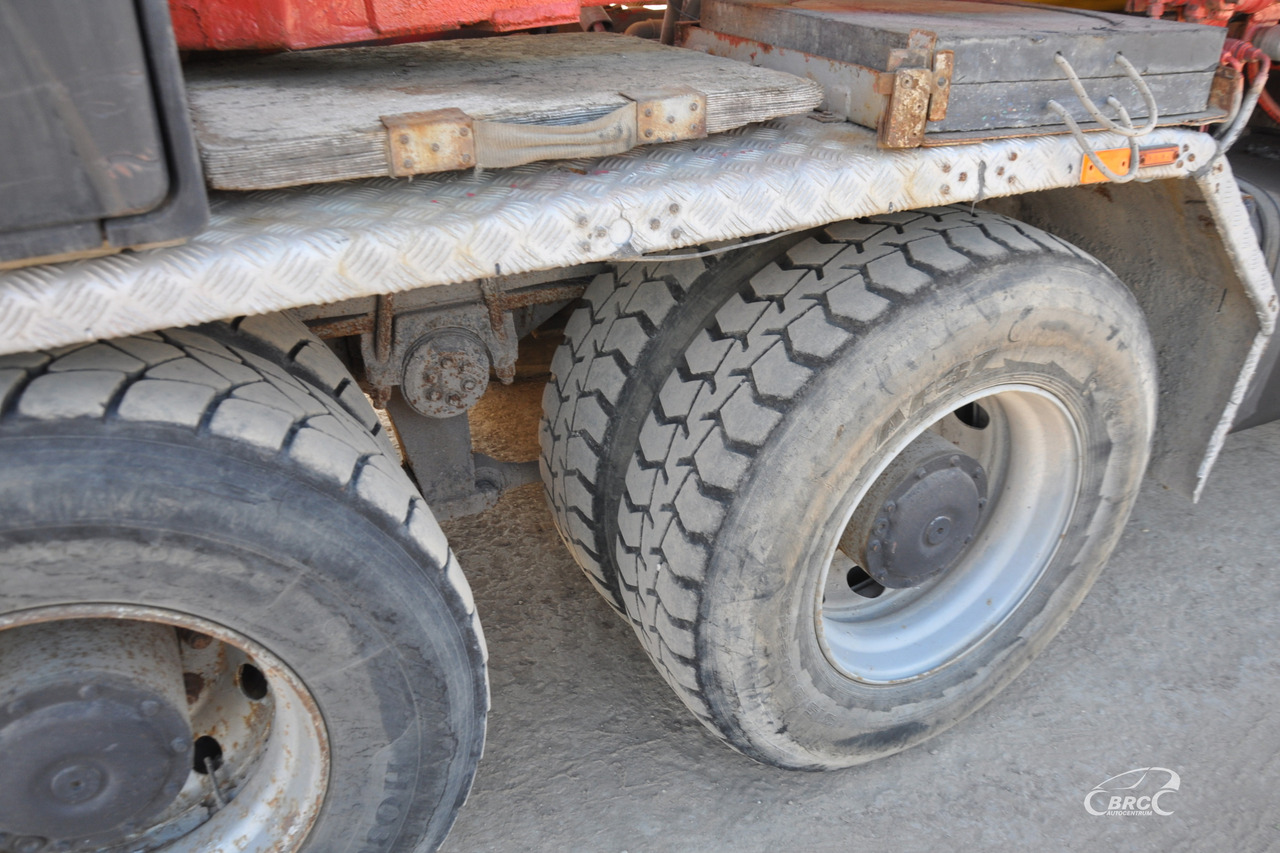 Camion malaxeur MAN 32.403: photos 12