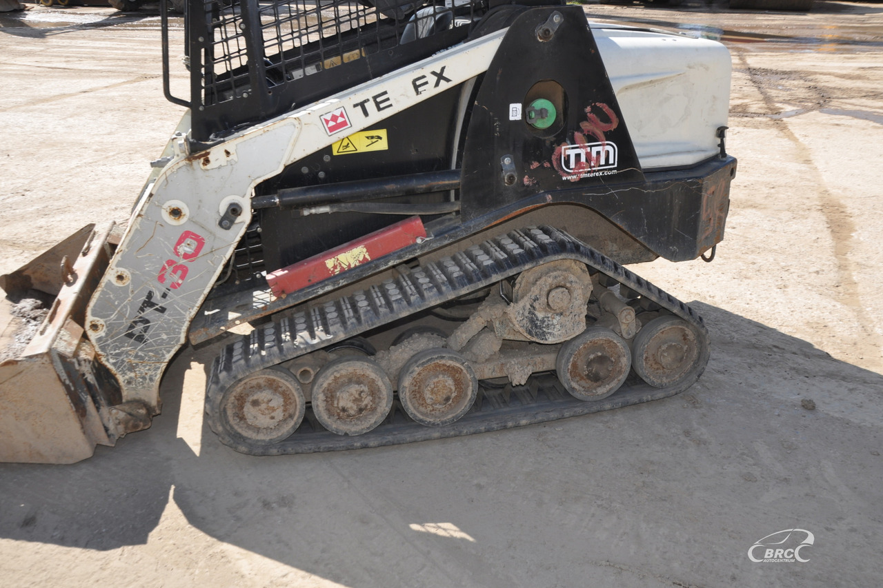 Terex PT30A - Mini chargeuse: photos 4 Terex PT30A - Mini chargeuse: photos 4