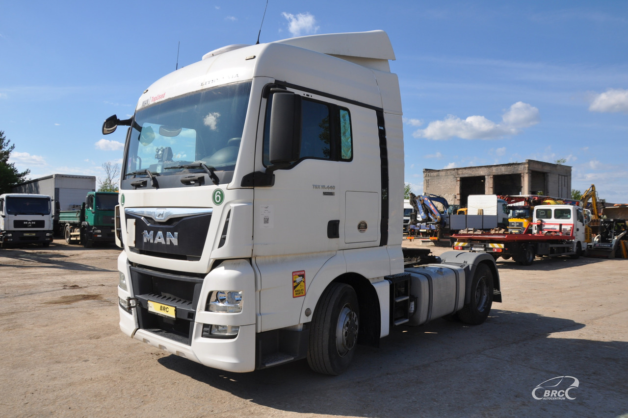 MAN TGX - Tracteur routier: photos 1 MAN TGX - Tracteur routier: photos 1