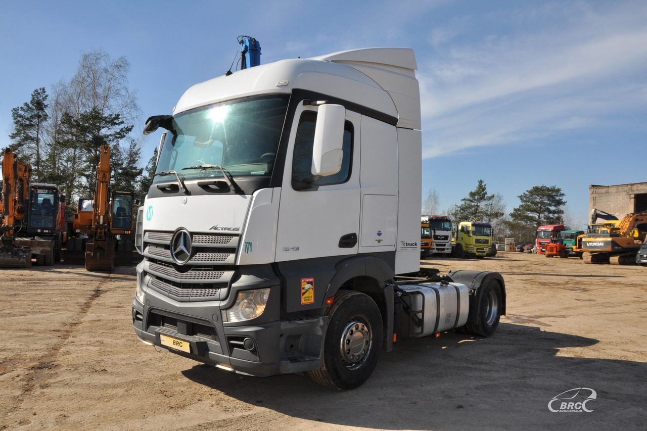 Mercedes-Benz 1843 - Tracteur routier: photos 1 Mercedes-Benz 1843 - Tracteur routier: photos 1