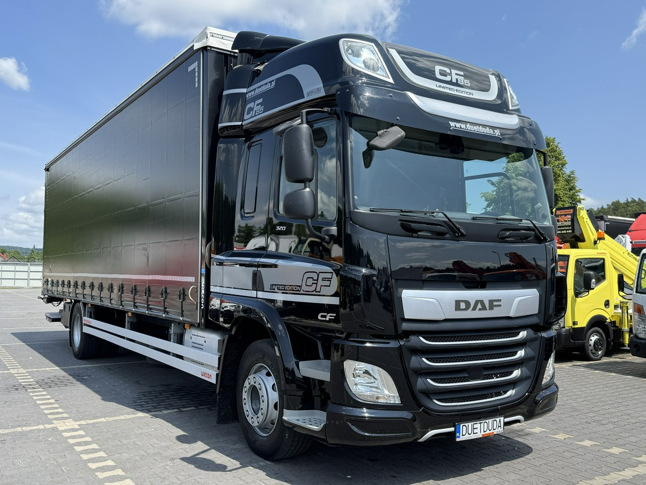 DAF CF 320 E6 Winda Firana Tył Drzwi Dach Zsuwany Długi 9.40m - Camion à rideaux coulissants: photos 3 DAF CF 320 E6 Winda Firana Tył Drzwi Dach Zsuwany Długi 9.40m - Camion à rideaux coulissants: photos 3
