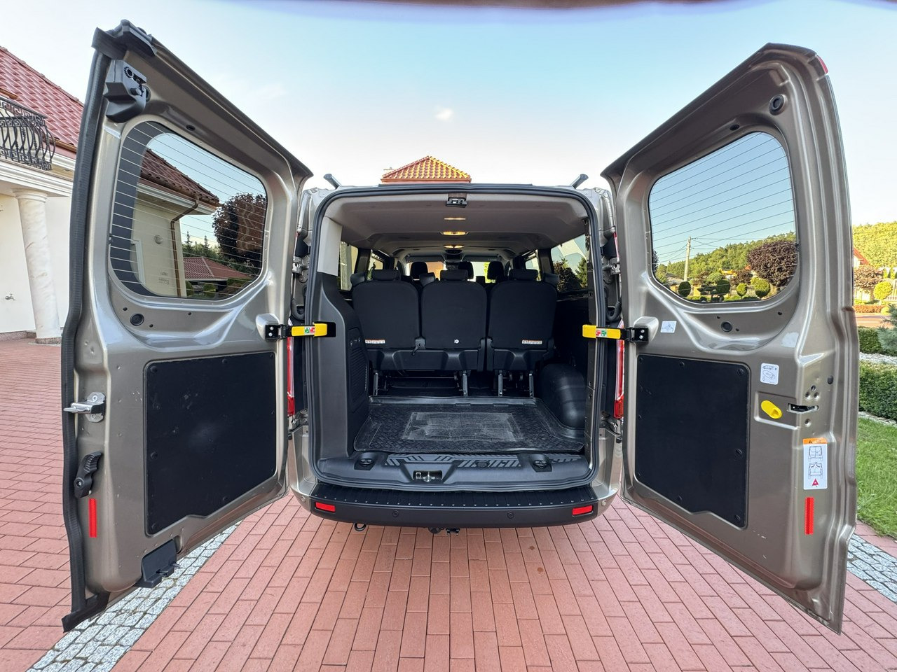 Transport de personnes Ford Transit Custom: photos 31 Transport de personnes Ford Transit Custom: photos 31