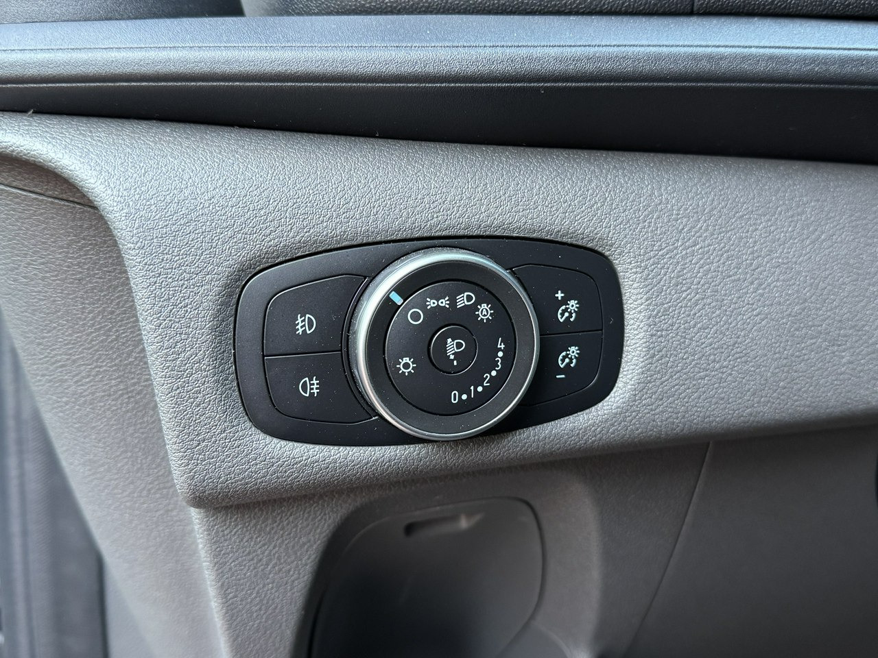 Transport de personnes Ford Transit Custom: photos 20 Transport de personnes Ford Transit Custom: photos 20