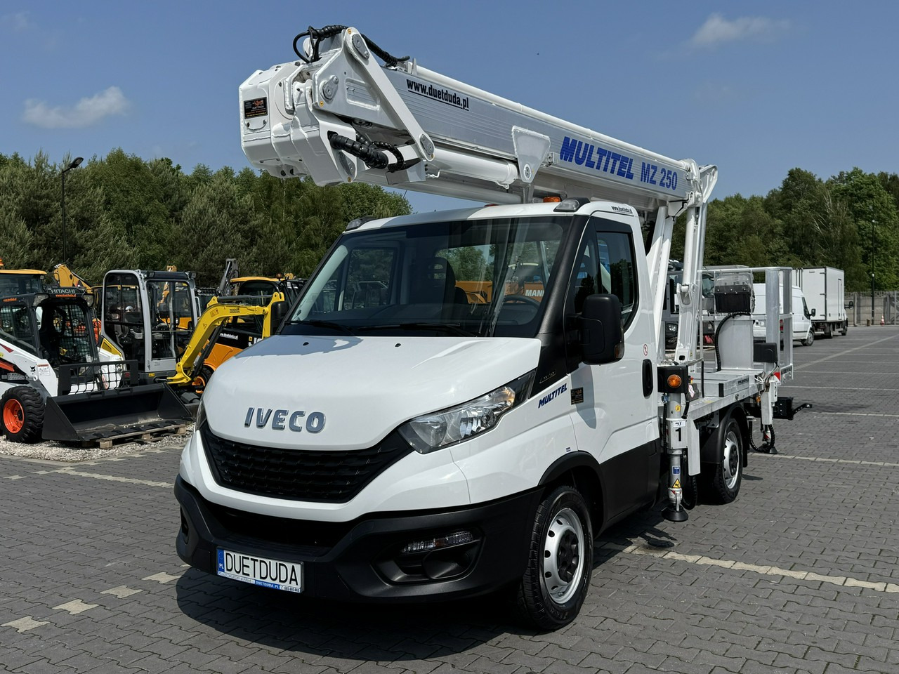 Iveco Daily 35S14 - Camion avec nacelle: photos 4 Iveco Daily 35S14 - Camion avec nacelle: photos 4