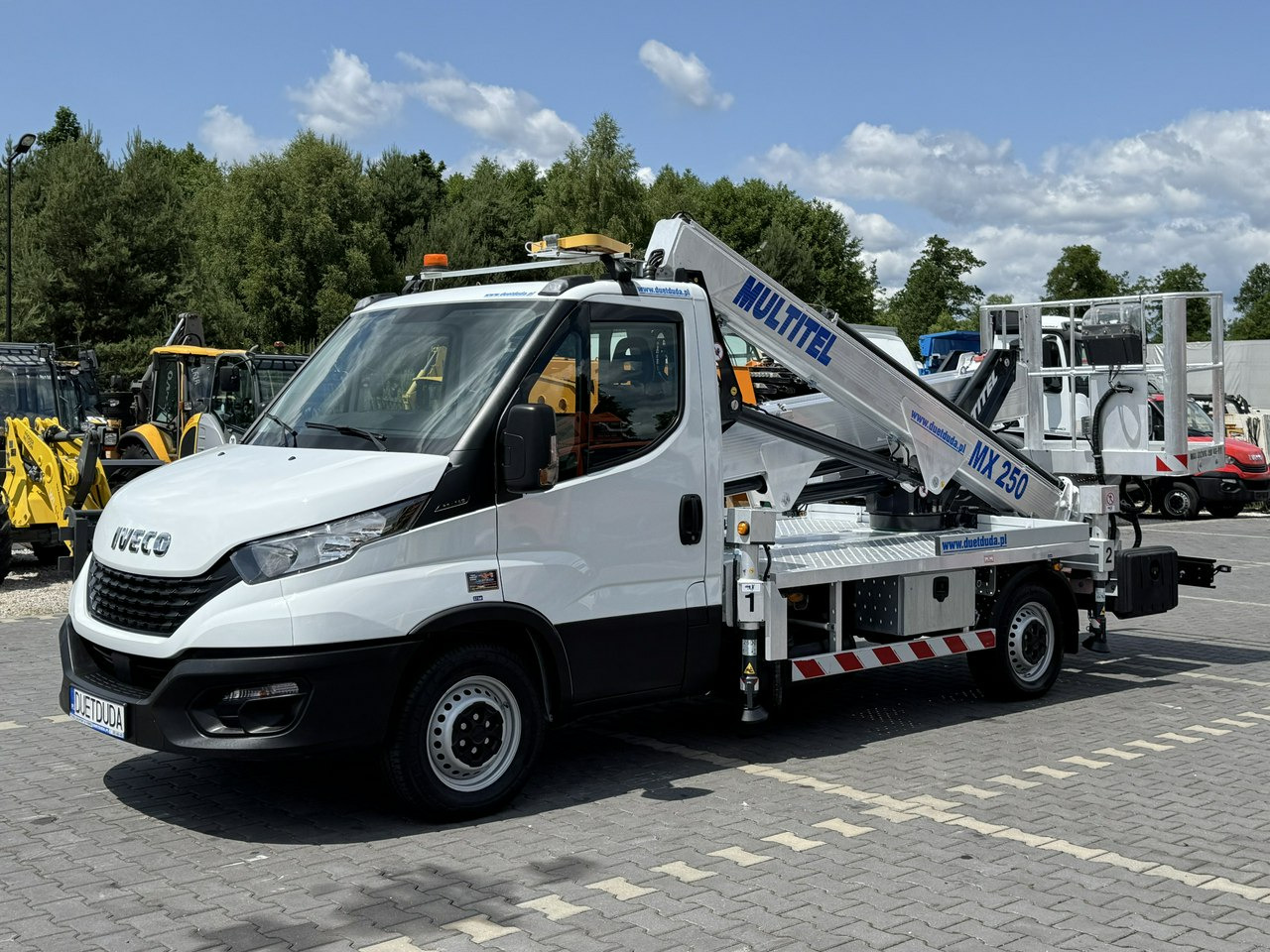 Iveco Daily 35S14 - Camion avec nacelle: photos 5 Iveco Daily 35S14 - Camion avec nacelle: photos 5