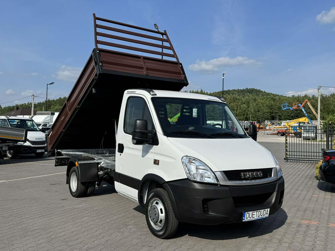 Iveco Daily 50C18 V - Véhicule utilitaire benne: photos 2 Iveco Daily 50C18 V - Véhicule utilitaire benne: photos 2