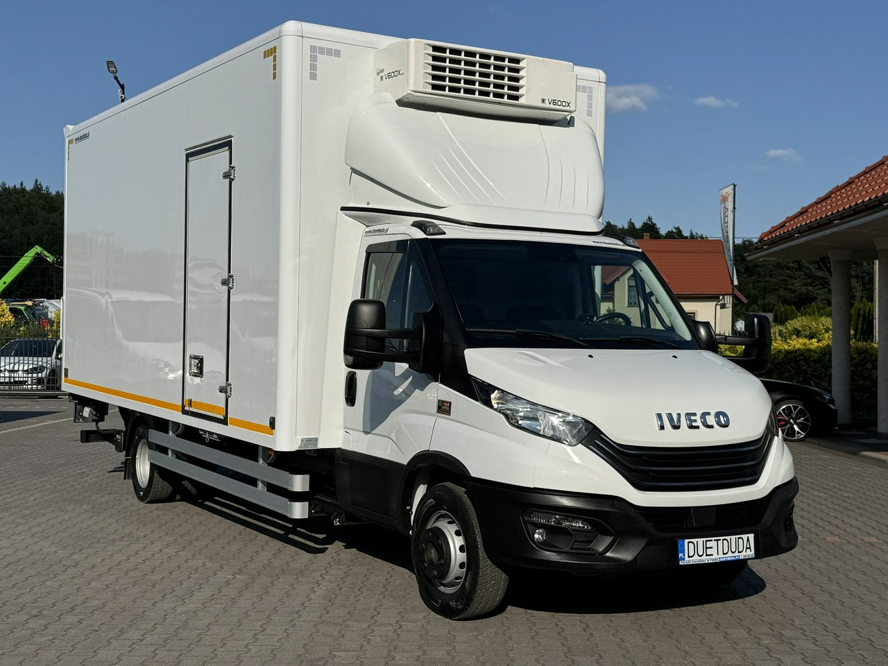 Iveco Daily 72C18 Mroźnia HI-MATIC 14 Euro Palet - Véhicule utilitaire frigorifique: photos 3 Iveco Daily 72C18 Mroźnia HI-MATIC 14 Euro Palet - Véhicule utilitaire frigorifique: photos 3