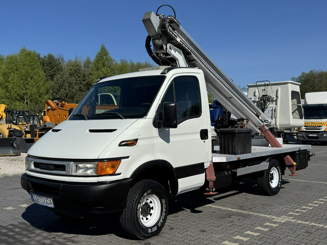 Iveco Daily - Camion avec nacelle: photos 3 Iveco Daily - Camion avec nacelle: photos 3