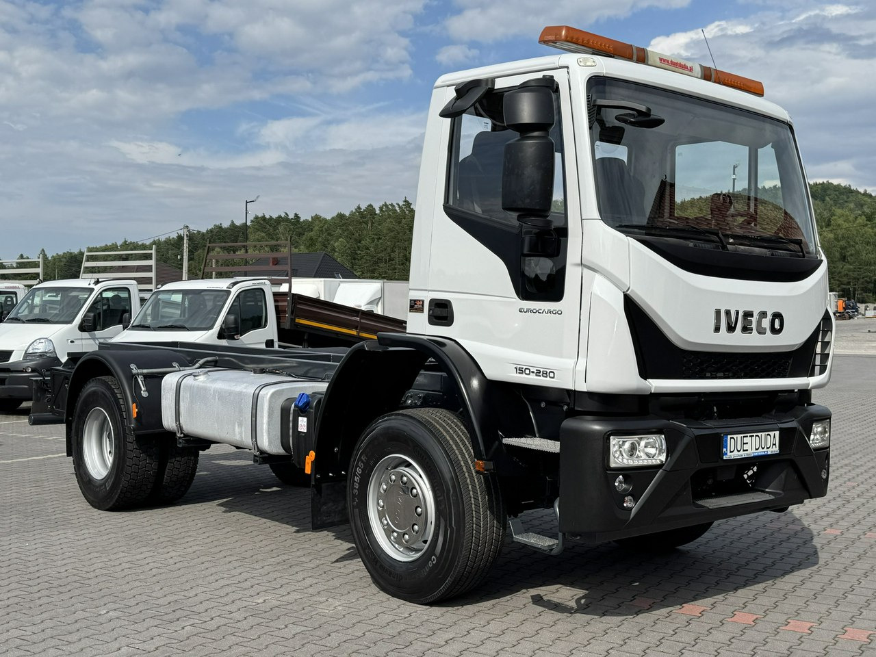 Iveco Eurocargo 150-280 Rama 550cm Napęd 4x4 Reduktor + Blokady - Châssis cabine: photos 2 Iveco Eurocargo 150-280 Rama 550cm Napęd 4x4 Reduktor + Blokady - Châssis cabine: photos 2