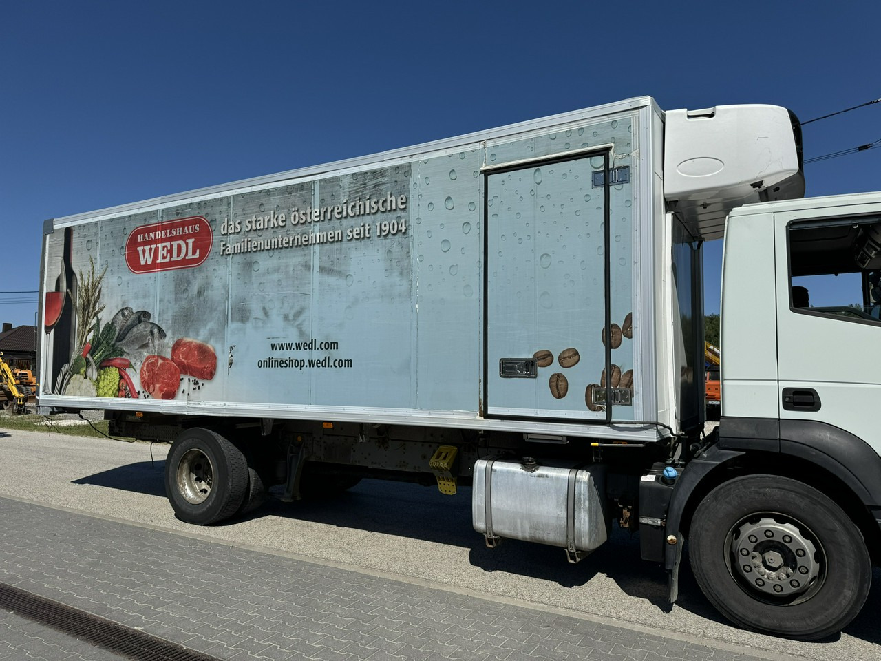 Iveco Zabudowa Chłodnia Agregat Carrier Supra 950Mt + Winda - Carrosserie frigorifique: photos 2 Iveco Zabudowa Chłodnia Agregat Carrier Supra 950Mt + Winda - Carrosserie frigorifique: photos 2