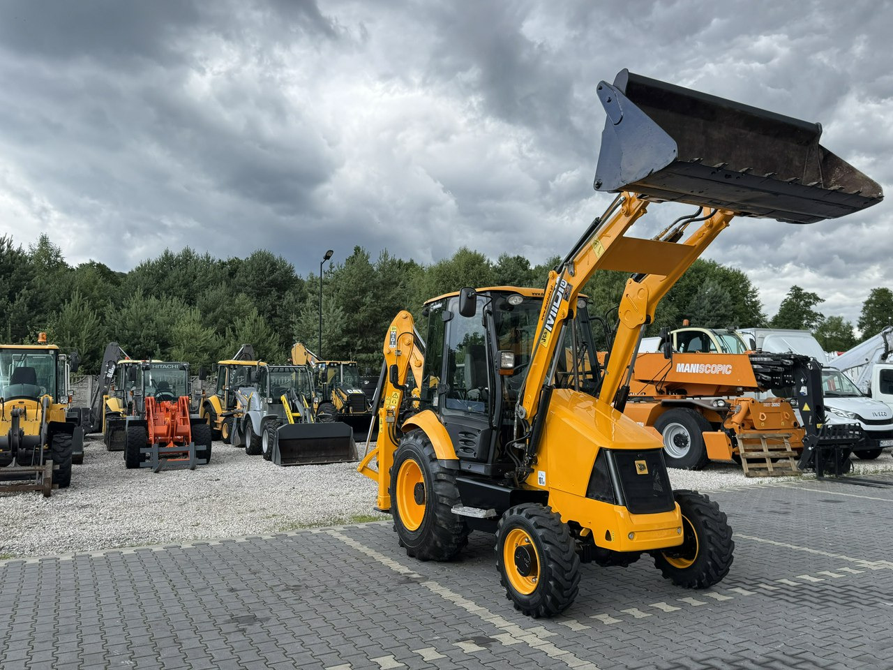JCB MIDI CX Szybkozłącze Nowe Opony bez luzów i wycieków Super Stan - Tractopelle: photos 3 JCB MIDI CX Szybkozłącze Nowe Opony bez luzów i wycieków Super Stan - Tractopelle: photos 3
