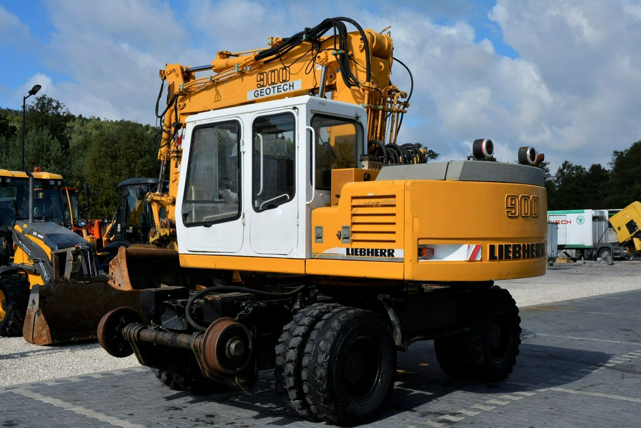 Liebherr A 900 ZW Litronic Koparka + Kolej - Pelle sur pneus: photos 5 Liebherr A 900 ZW Litronic Koparka + Kolej - Pelle sur pneus: photos 5