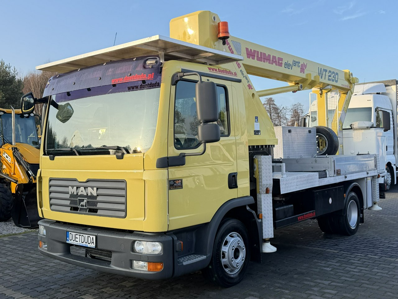 MAN TGL 8.210 Zwyżka WUMAG WT 230 23m w bok 18m podnośnik - Camion avec nacelle: photos 3 MAN TGL 8.210 Zwyżka WUMAG WT 230 23m w bok 18m podnośnik - Camion avec nacelle: photos 3