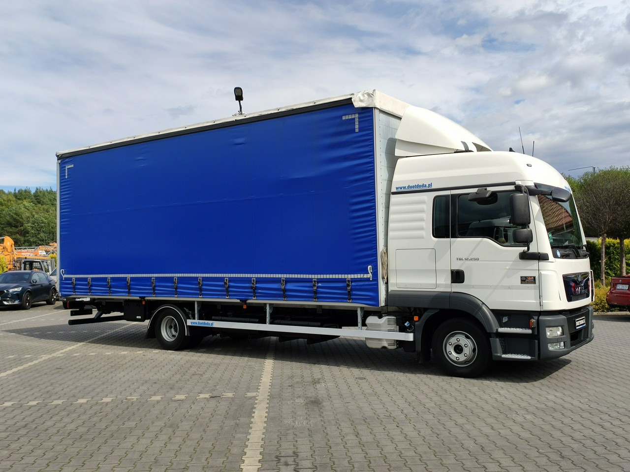 Camion à rideaux coulissants MAN TGL12.250 E6 Firana Tył Drzwi Dach Zsuwany Bogato Wyposażony: photos 6