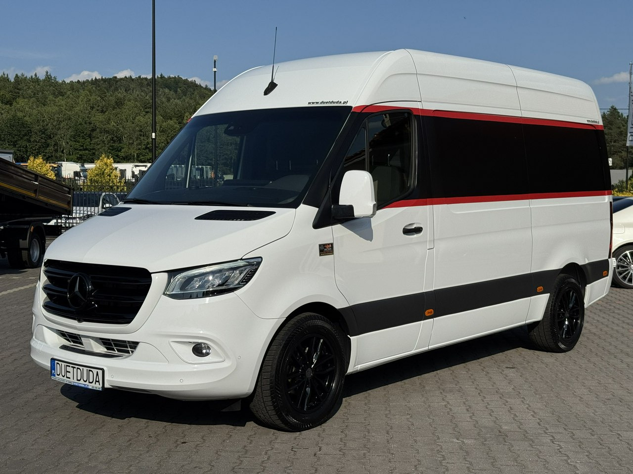 Mercedes Sprinter - Fourgon utilitaire: photos 2 Mercedes Sprinter - Fourgon utilitaire: photos 2