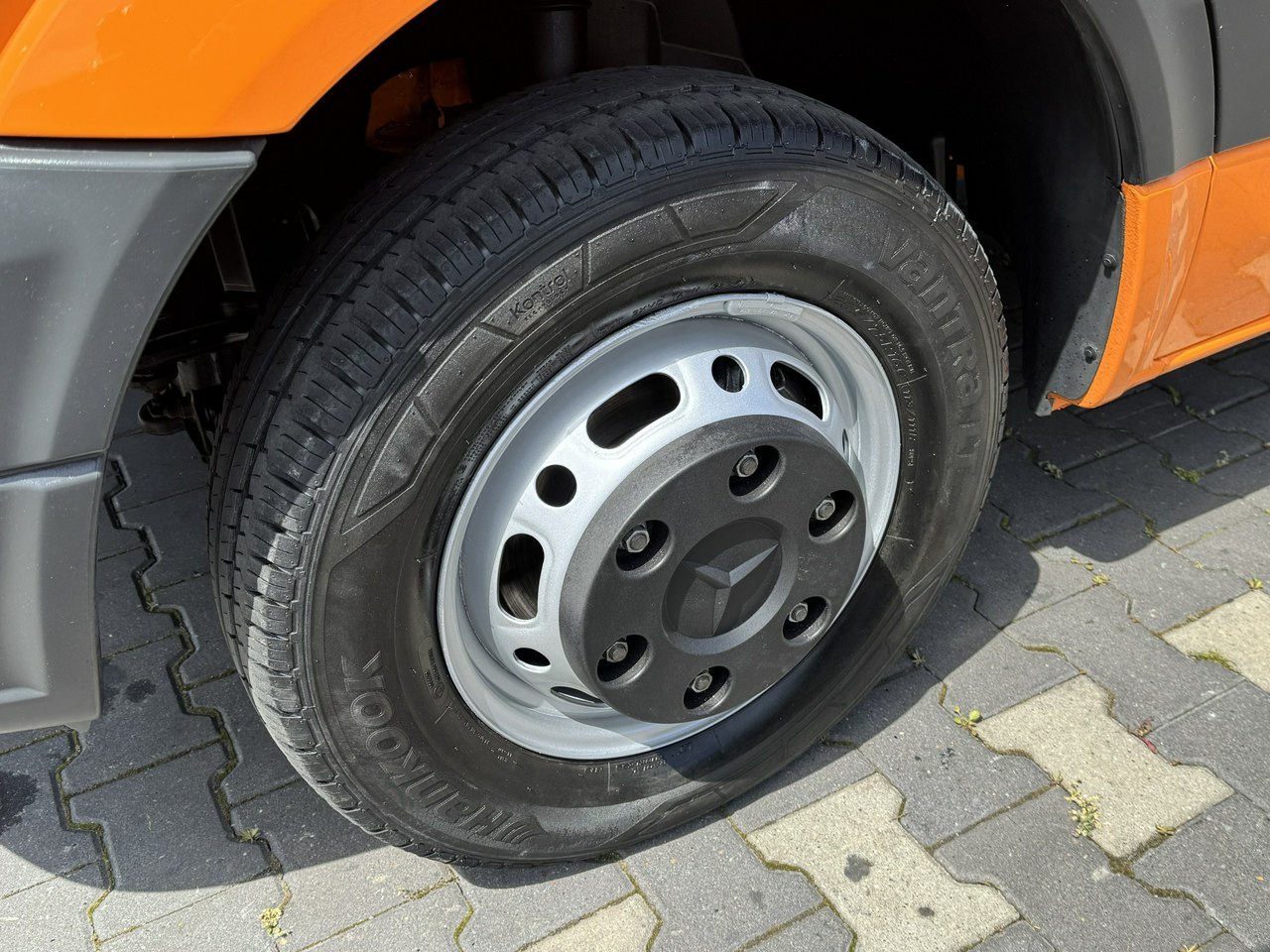 Mercedes Sprinter Zwyżka Podnośnik Koszowy VERSALIFT KLUBB ET-36-LF UDT - Camion avec nacelle: photos 5 Mercedes Sprinter Zwyżka Podnośnik Koszowy VERSALIFT KLUBB ET-36-LF UDT - Camion avec nacelle: photos 5