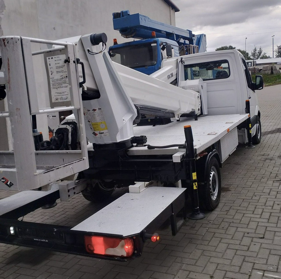 Mercedes Sprinter Zwyżka Podnośnik Koszowy VERSALIFT VTX-240 UDT - Camion avec nacelle: photos 5 Mercedes Sprinter Zwyżka Podnośnik Koszowy VERSALIFT VTX-240 UDT - Camion avec nacelle: photos 5