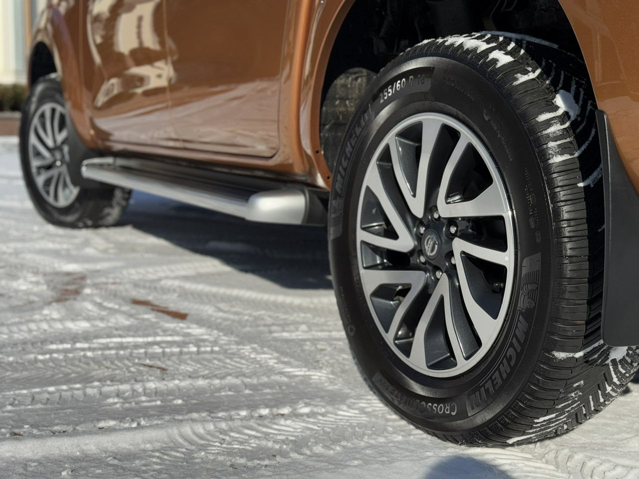 Pick-up Nissan Navara: photos 13