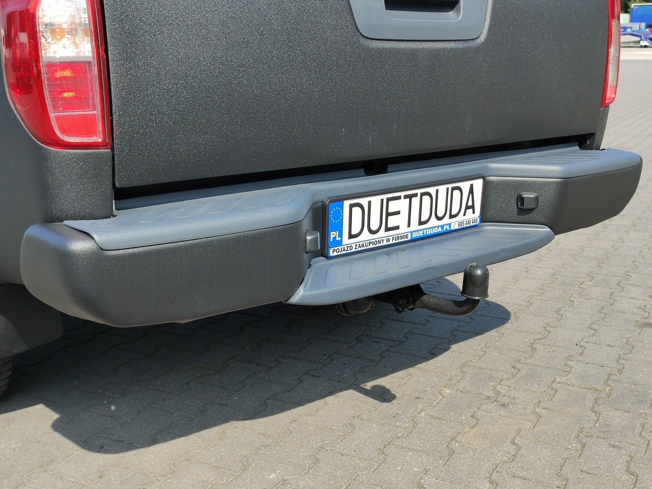 Pick-up Nissan Navara: photos 15
