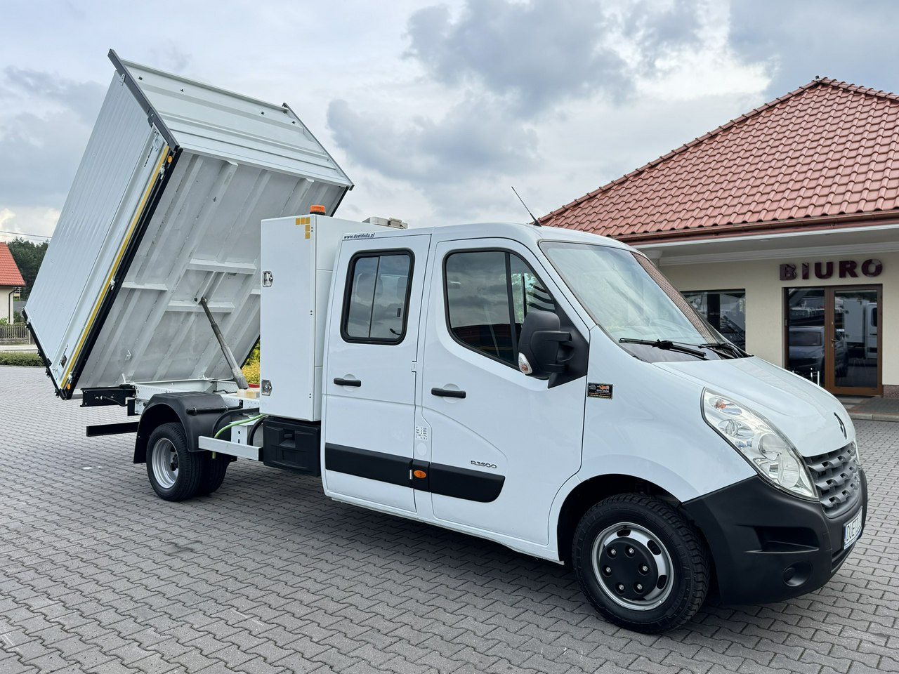 Véhicule utilitaire benne Renault Master: photos 8 Véhicule utilitaire benne Renault Master: photos 8