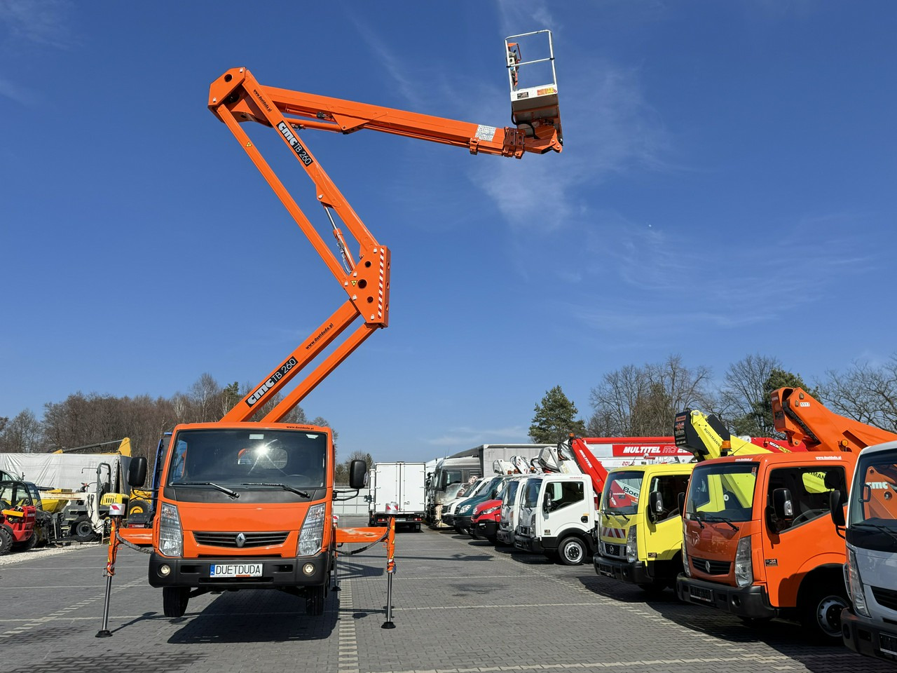 Renault Maxity - Camion avec nacelle: photos 3 Renault Maxity - Camion avec nacelle: photos 3