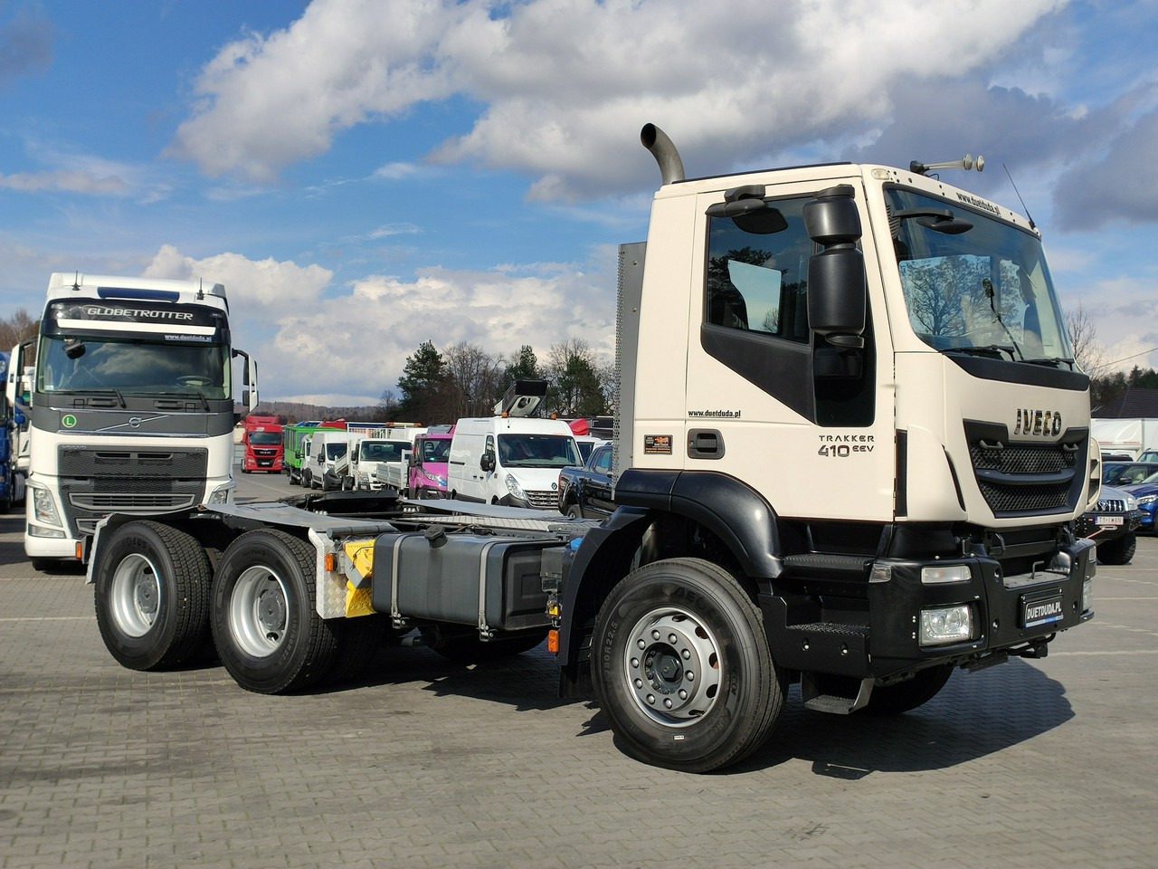 Iveco Trakker 26.410 6x4 Manual Mały Przebieg tylko-46000km - Tracteur routier: photos 5 Iveco Trakker 26.410 6x4 Manual Mały Przebieg tylko-46000km - Tracteur routier: photos 5