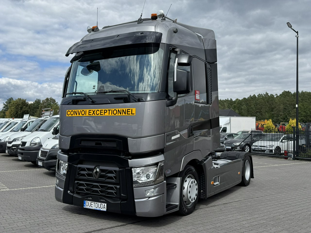 Renault Gama T 520 HIGH CAB Silnik 13litrów Euro 6 Low deck - Tracteur routier: photos 2 Renault Gama T 520 HIGH CAB Silnik 13litrów Euro 6 Low deck - Tracteur routier: photos 2