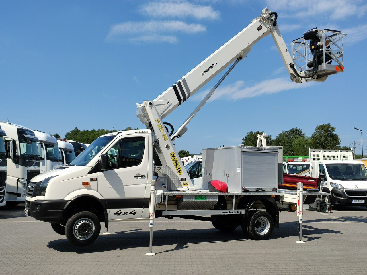 Volkswagen Crafter - Camion avec nacelle: photos 2 Volkswagen Crafter - Camion avec nacelle: photos 2