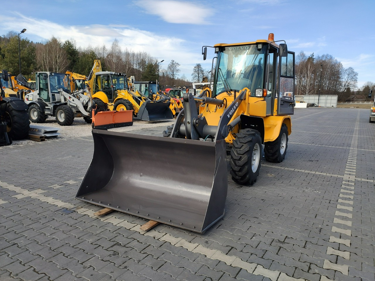 Volvo L30B Pro Unikat Stan Tylko 5380 mth - Chargeuse sur pneus: photos 3 Volvo L30B Pro Unikat Stan Tylko 5380 mth - Chargeuse sur pneus: photos 3