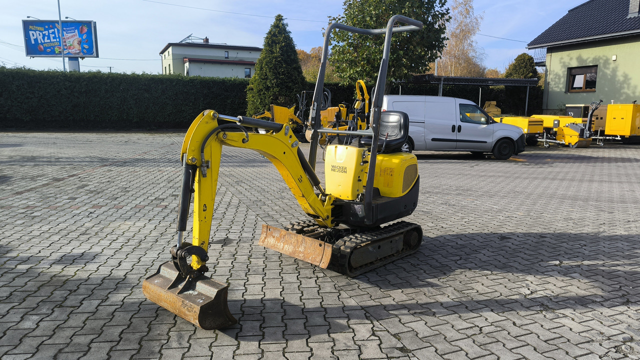 WACKER NEUSON 803 - Mini pelle: photos 1 WACKER NEUSON 803 - Mini pelle: photos 1