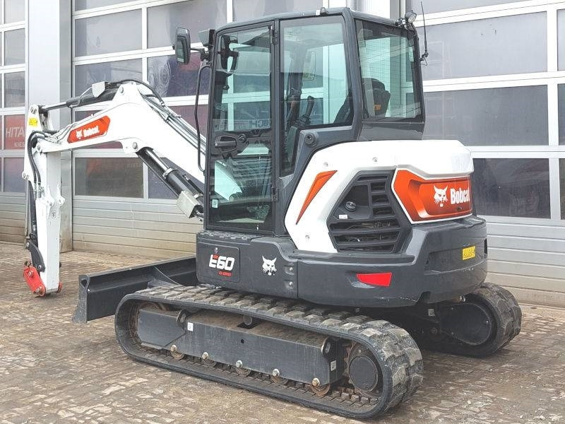 Bobcat E 60 - Mini pelle: photos 3 Bobcat E 60 - Mini pelle: photos 3