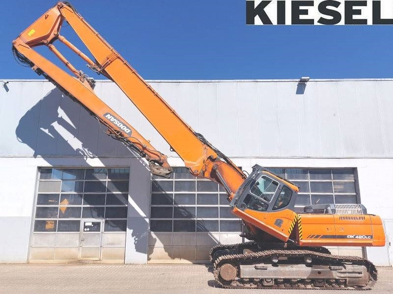 Doosan DX 420 LC - Pelle de démolition: photos 1 Doosan DX 420 LC - Pelle de démolition: photos 1