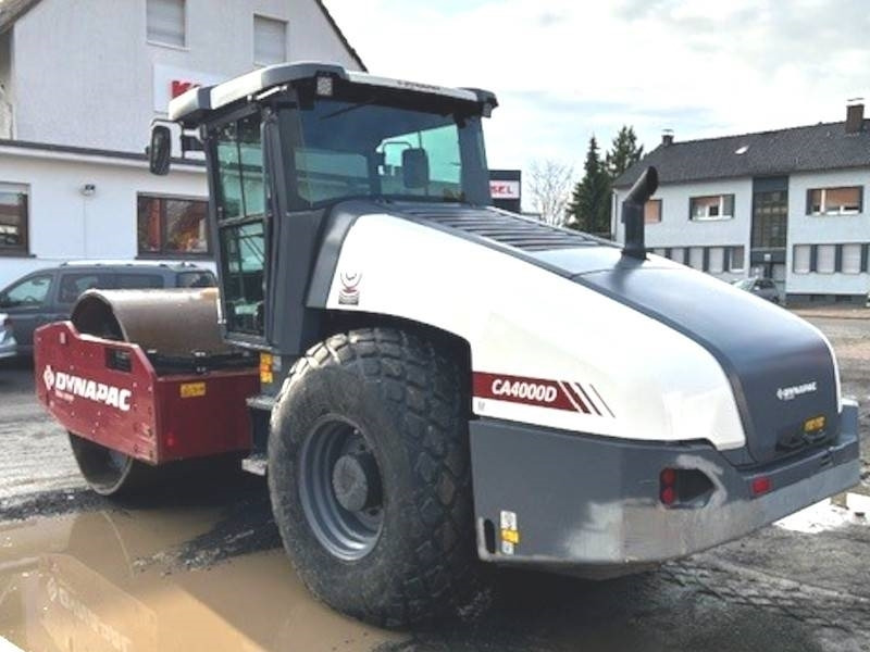 Dynapac CA 4000 D - Compacteur à pieds de mouton/ Monocylindre: photos 3 Dynapac CA 4000 D - Compacteur à pieds de mouton/ Monocylindre: photos 3