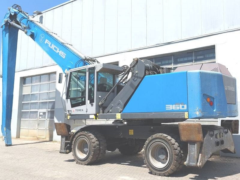 Fuchs MHL 360 F - Pelle de manutention: photos 3 Fuchs MHL 360 F - Pelle de manutention: photos 3
