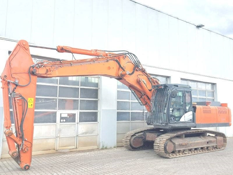 Hitachi KTEG KMC350-5 - Pelle de démolition: photos 2 Hitachi KTEG KMC350-5 - Pelle de démolition: photos 2