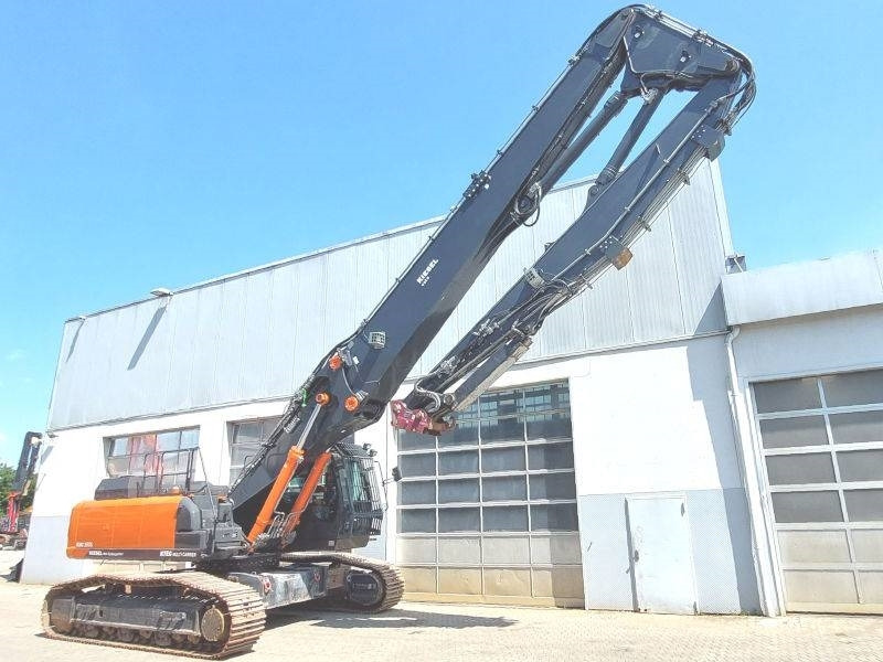 Hitachi KTEG KMC380S-6 - Pelle de démolition: photos 4 Hitachi KTEG KMC380S-6 - Pelle de démolition: photos 4