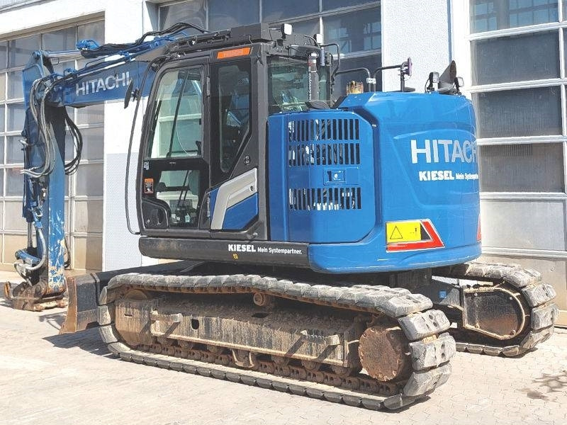 Hitachi ZX 135 US-7 - Pelle sur chenille: photos 3 Hitachi ZX 135 US-7 - Pelle sur chenille: photos 3