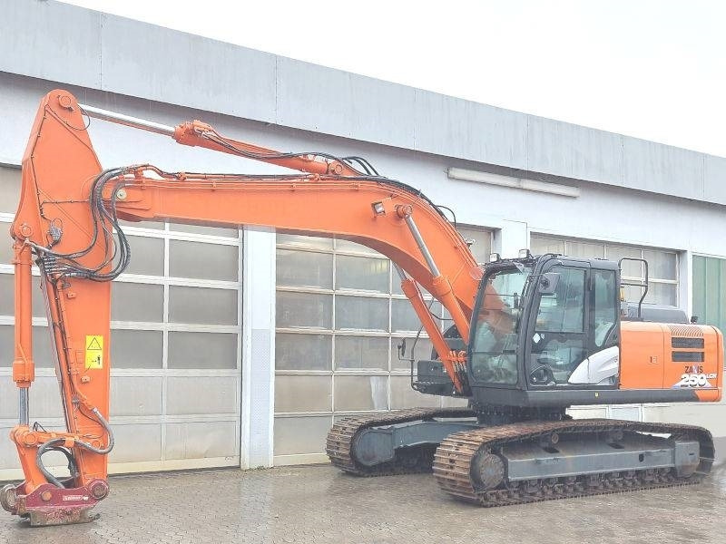 Hitachi ZX 250 LCN-6 - Pelle sur chenille: photos 2 Hitachi ZX 250 LCN-6 - Pelle sur chenille: photos 2