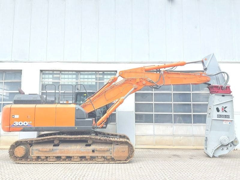 Hitachi ZX 300 LC-6 - Pelle de démolition: photos 5 Hitachi ZX 300 LC-6 - Pelle de démolition: photos 5