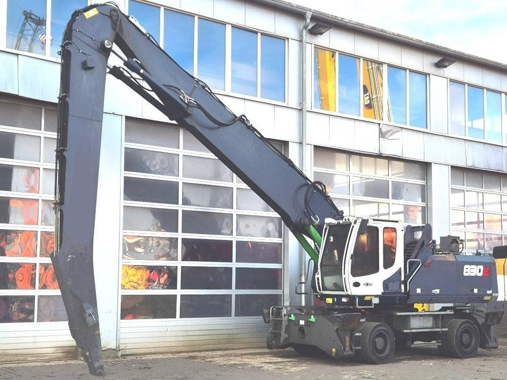 Sennebogen 830 E - Pelle de manutention: photos 2 Sennebogen 830 E - Pelle de manutention: photos 2